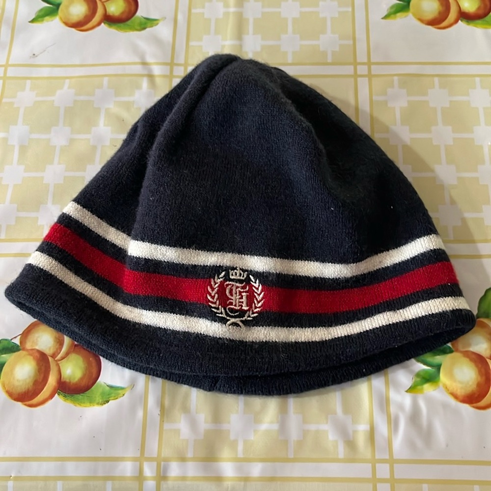 Tommy hilfigure beanie